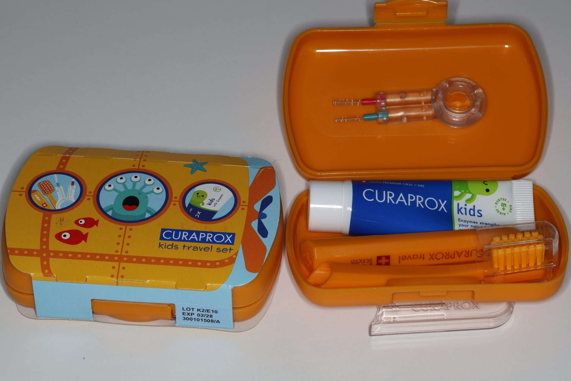 Curaprox Kids ceļojumu komplekts bērniem - oranžs - Image 2